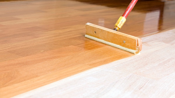 làm mới sàn gỗ tự nhiên giá rẻ