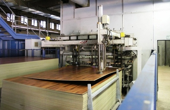 sản xuất sàn gỗ công nghiệp