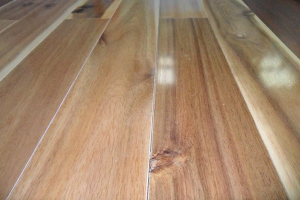 Sàn gỗ Keo Tràm dày 18mm