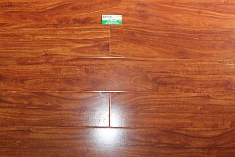 Sàn gỗ Green GR303
