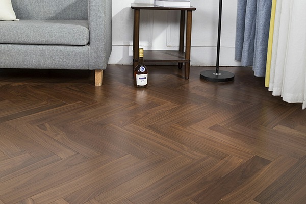 kho sàn gỗ xương cá óc chó Hà Nội