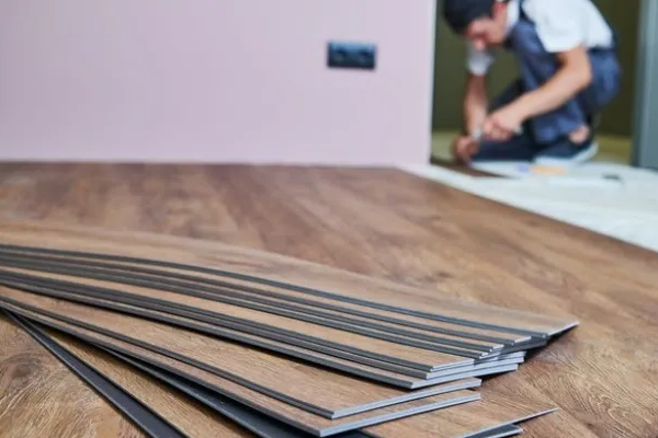 làm sàn gỗ thaiever