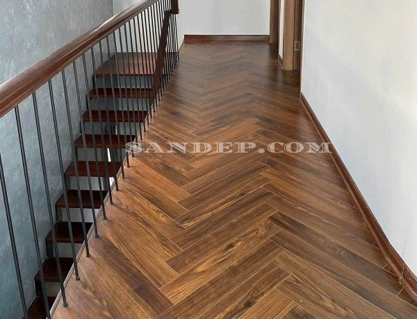 lát sàn gỗ tự nhiên óc chó