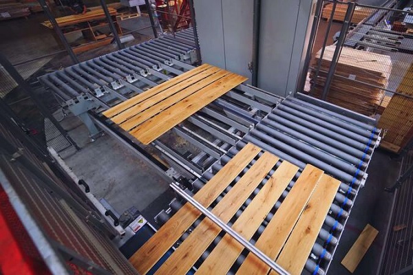 Nhà máy sản xuất sàn gỗ Việt Nam