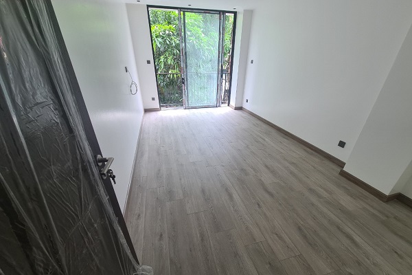 Sàn gỗ 12mm lát nhà phố