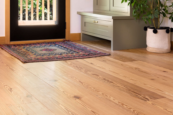 mẫu sàn gỗ thông đỏ