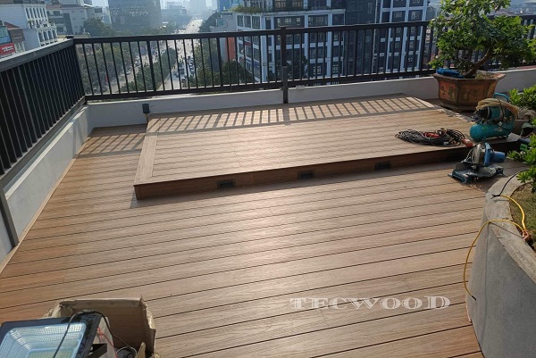 sàn ngoài trời Hà Nội