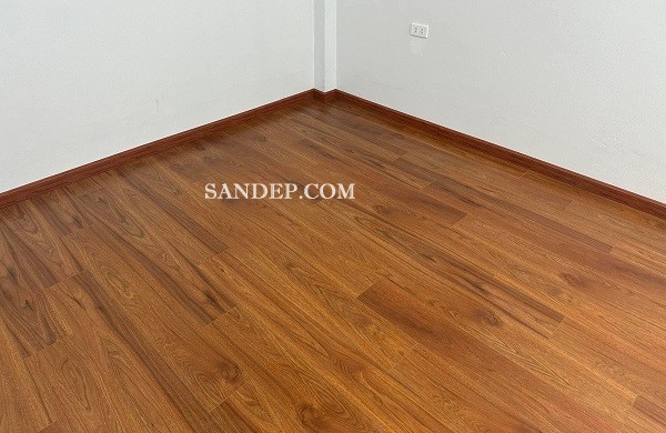 Sàn gỗ Lucano L98 làm nổi bật vẻ đẹp sang trọng tinh tế