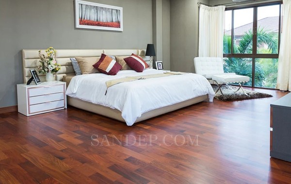 Sàn gỗ Giáng Hương lắp đặt phòng ngủ